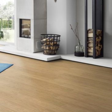 JM1629 Laminate 8mm AC4/32 με αρμό σε δάπεδο καθιστικού