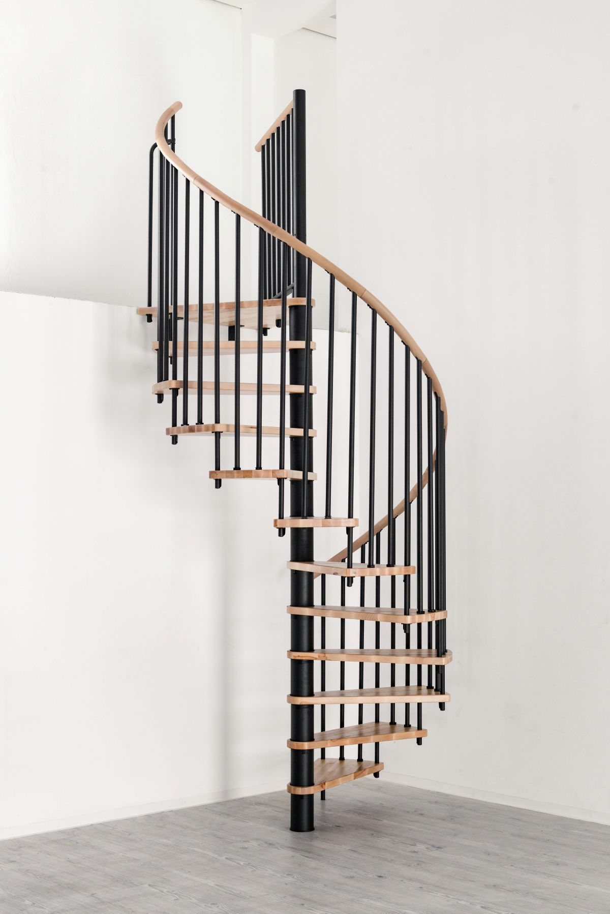 Spiral-Wood_beech_black